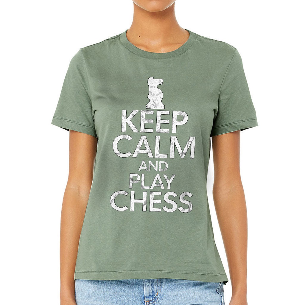 Keep Calm and Play Chess Women's T-Shirt - Cool Saying T-Shirt - Graphic Relaxed Tee
