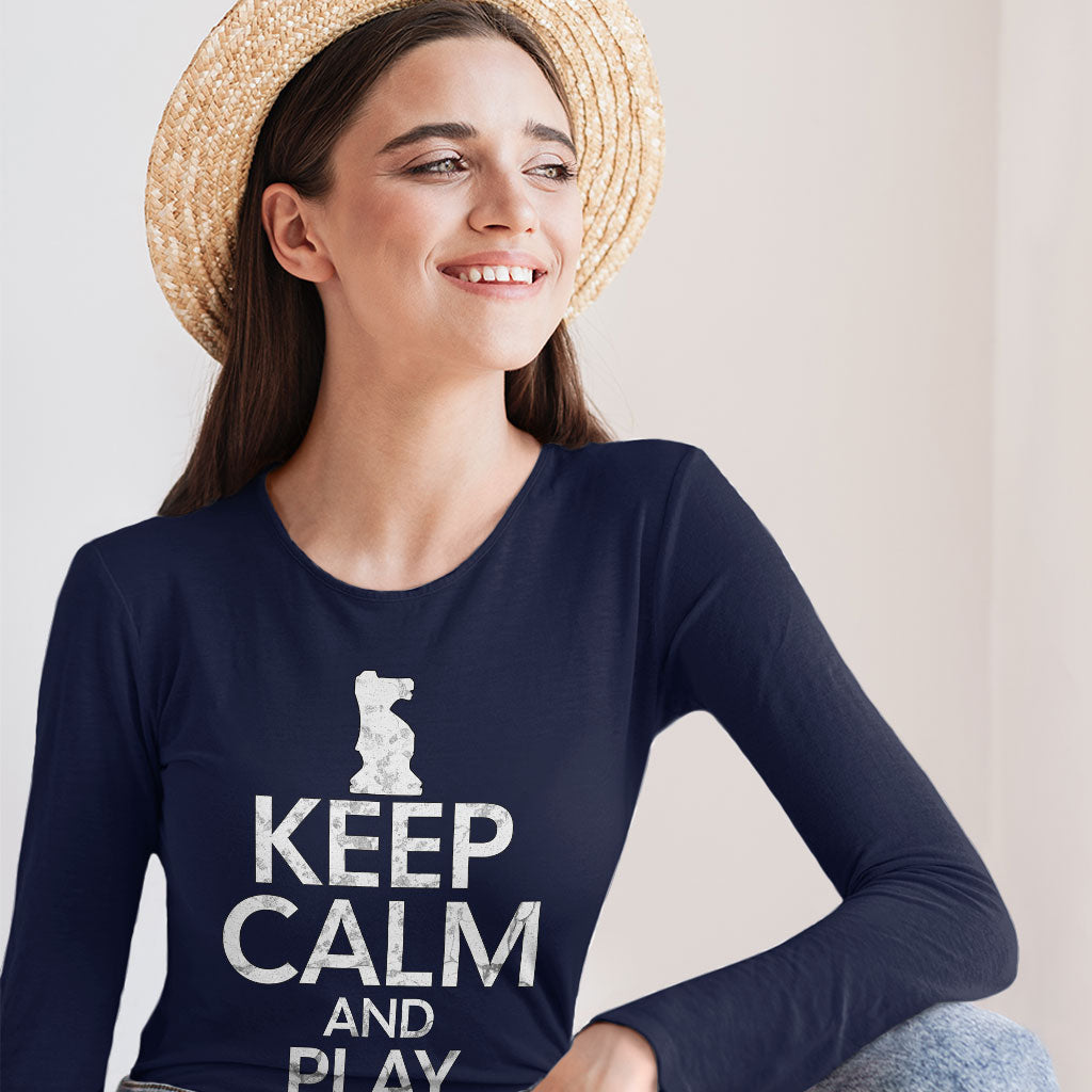 Keep Calm and Play Chess Women's Long Sleeve T-Shirt - Cool Saying Long Sleeve Tee - Graphic T-Shirt