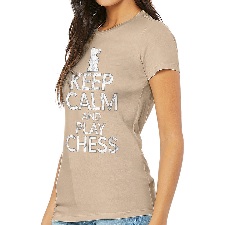 Keep Calm and Play Chess Slim Fit T-Shirt - Cool Saying Women's T-Shirt - Graphic Slim Fit Tee