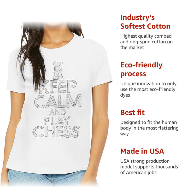 Keep Calm and Play Chess Women's T-Shirt - Cool Saying T-Shirt - Graphic Relaxed Tee