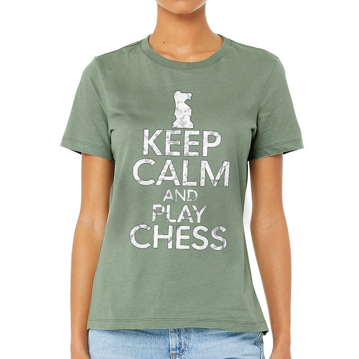 Keep Calm and Play Chess Women's T-Shirt - Cool Saying T-Shirt - Graphic Relaxed Tee