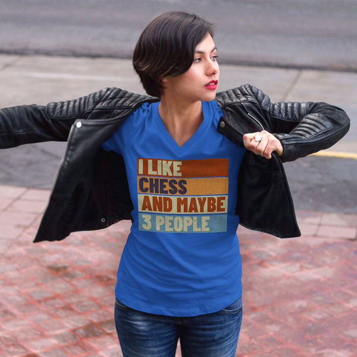 I Like Chess Women's V-Neck T-Shirt - Colorful V-Neck Tee - Art T-Shirt