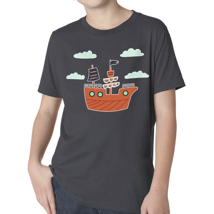 Pirate Ship Kids' Classic Fit T-Shirt - Themed T-Shirt - Bright Art Classic Fit Tee
